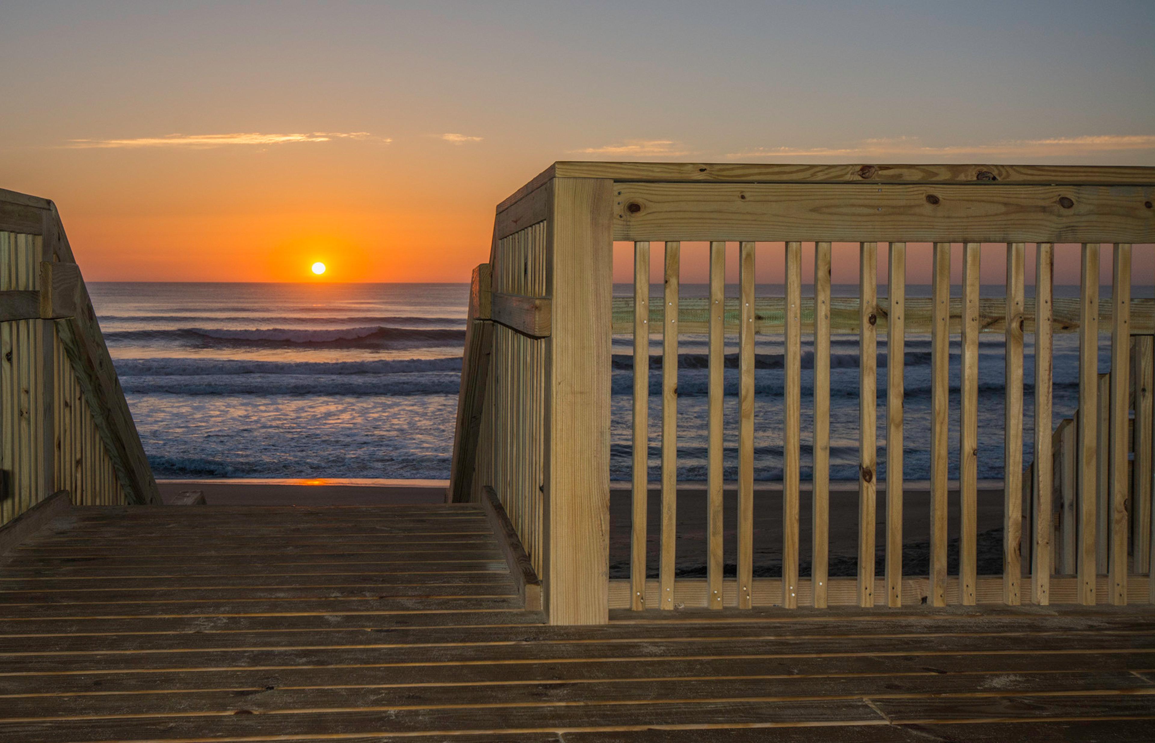 Holiday Inn Express Nags Head Oceanfront By Ihg Esterno foto